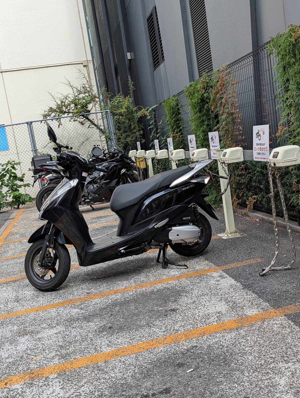 バイクの駐輪場