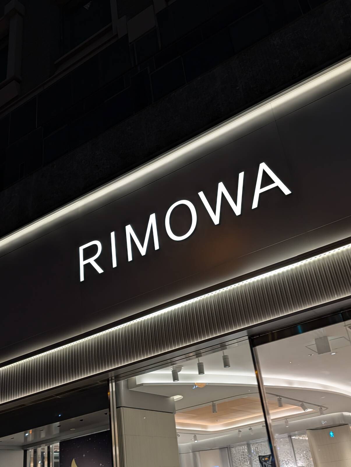 RIMOWA