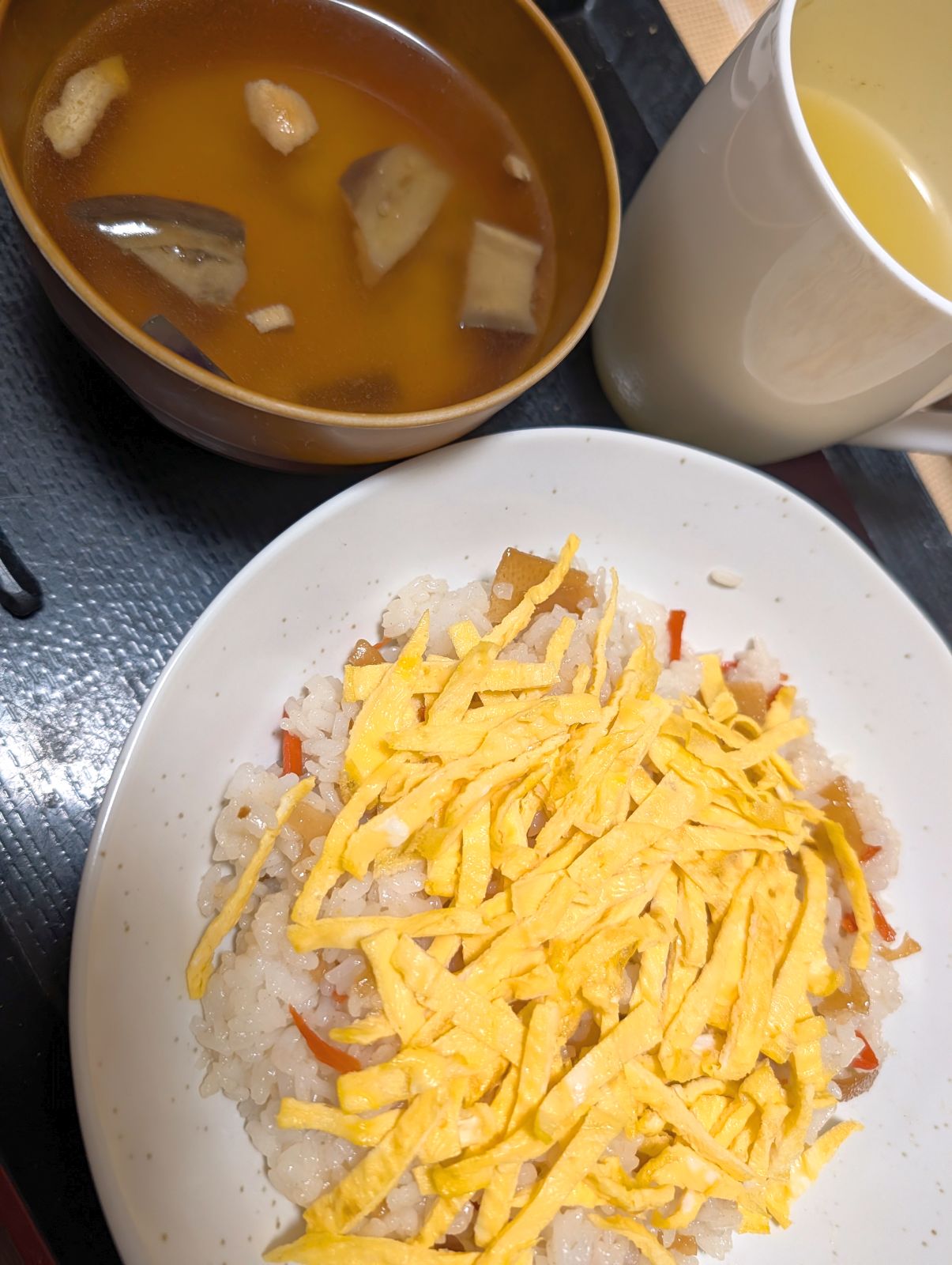 本日の朝食兼昼食