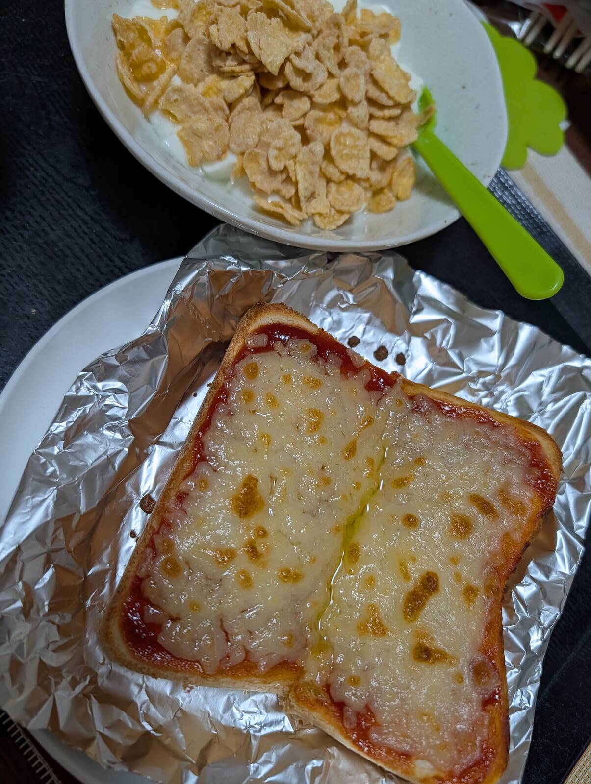本日の朝食兼昼食