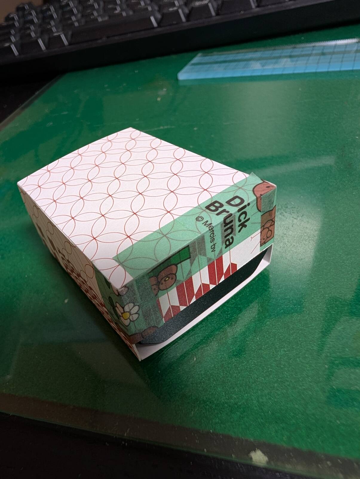 手製バッテリーカバー