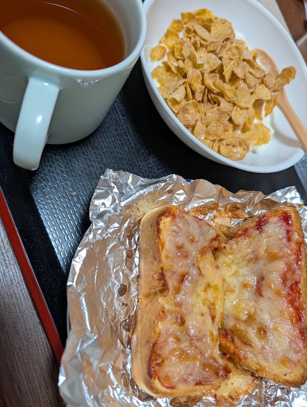 本日の朝食兼昼食