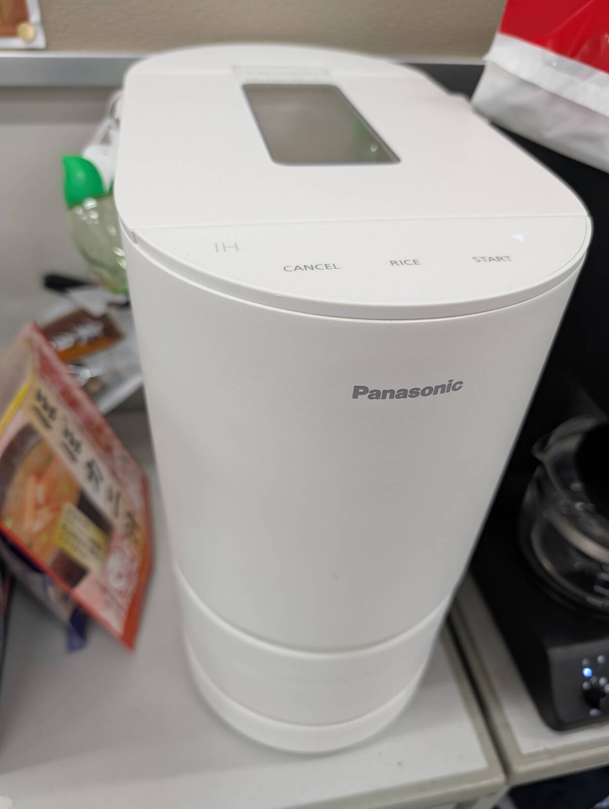 炊飯器のボタン