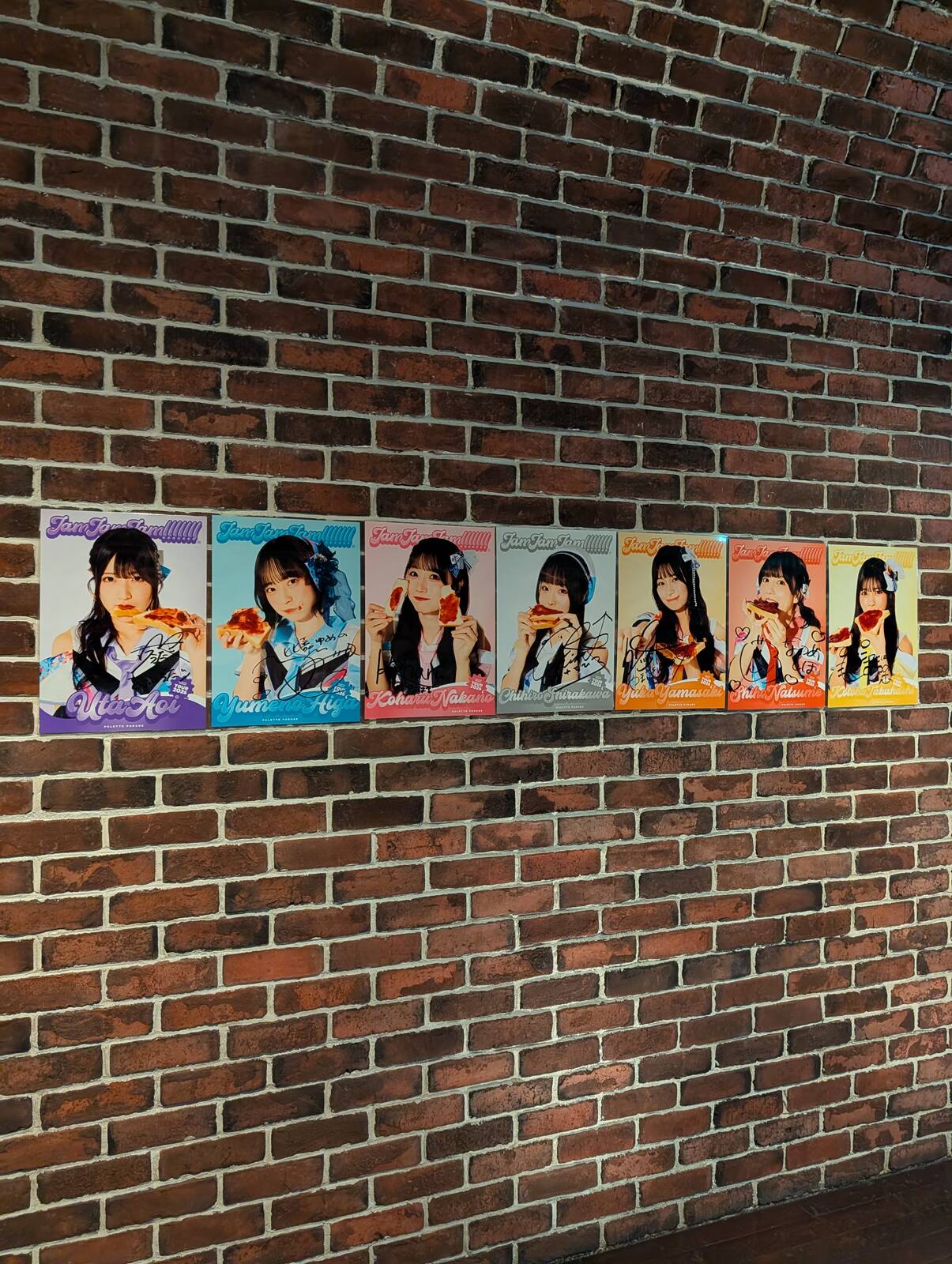 メンバーポスター