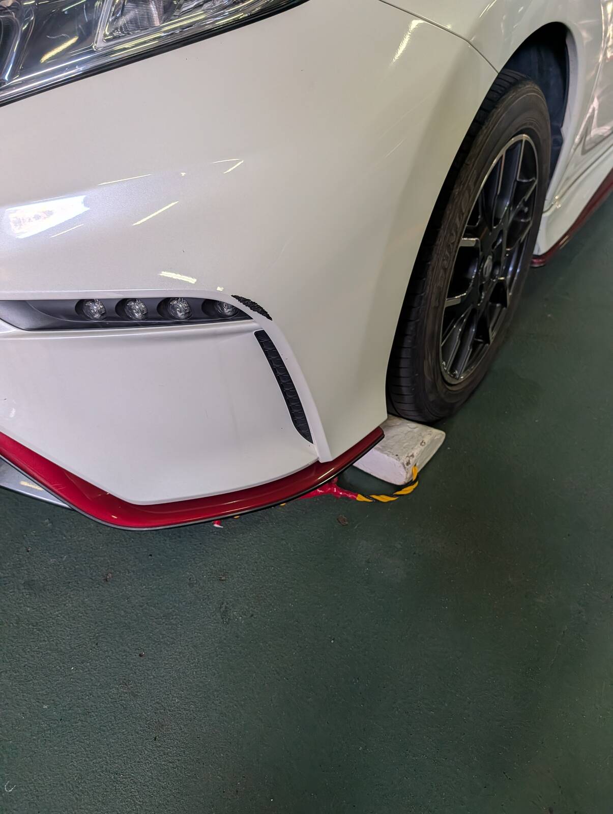 車止め