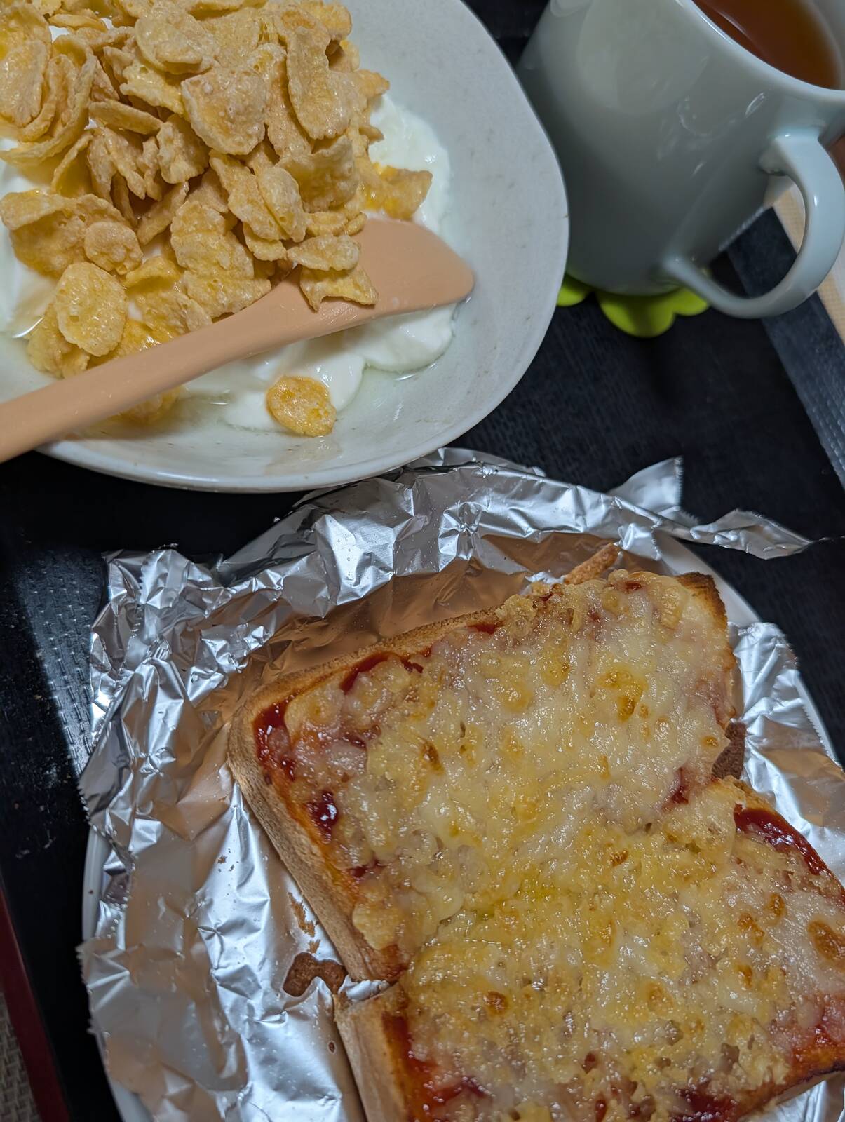 本日の朝食兼昼食