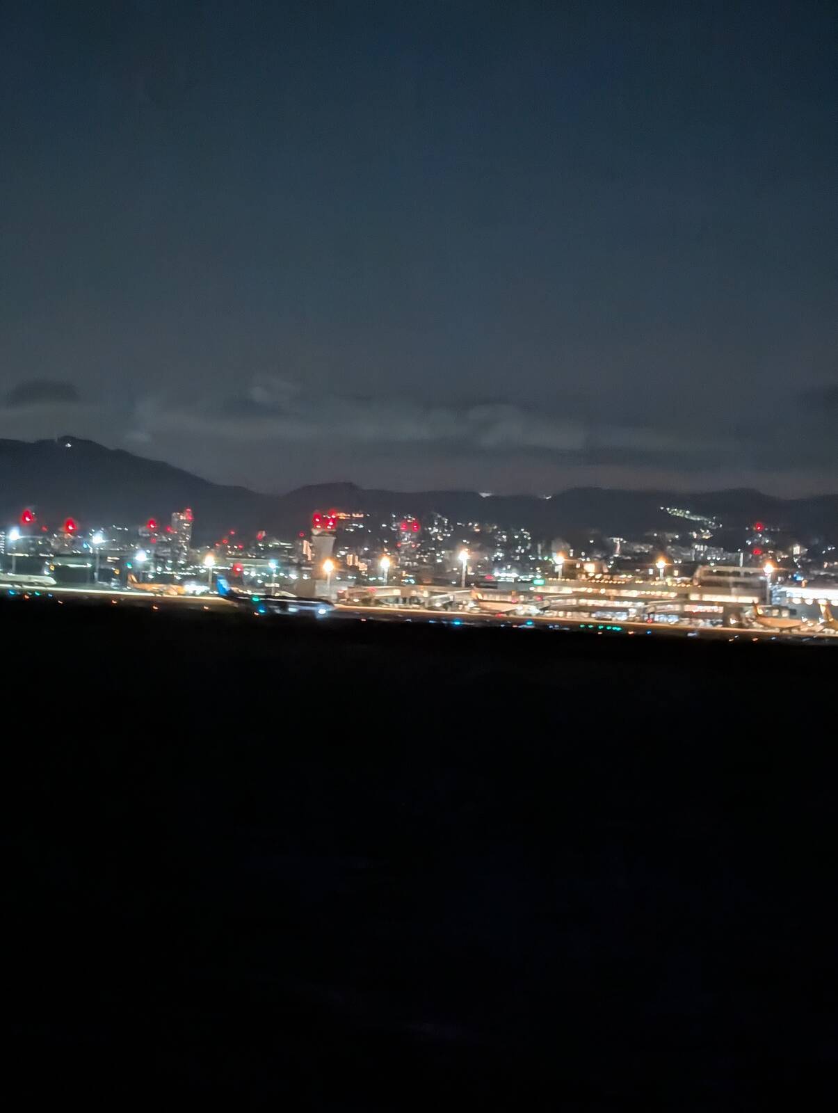 神戸空港沖
