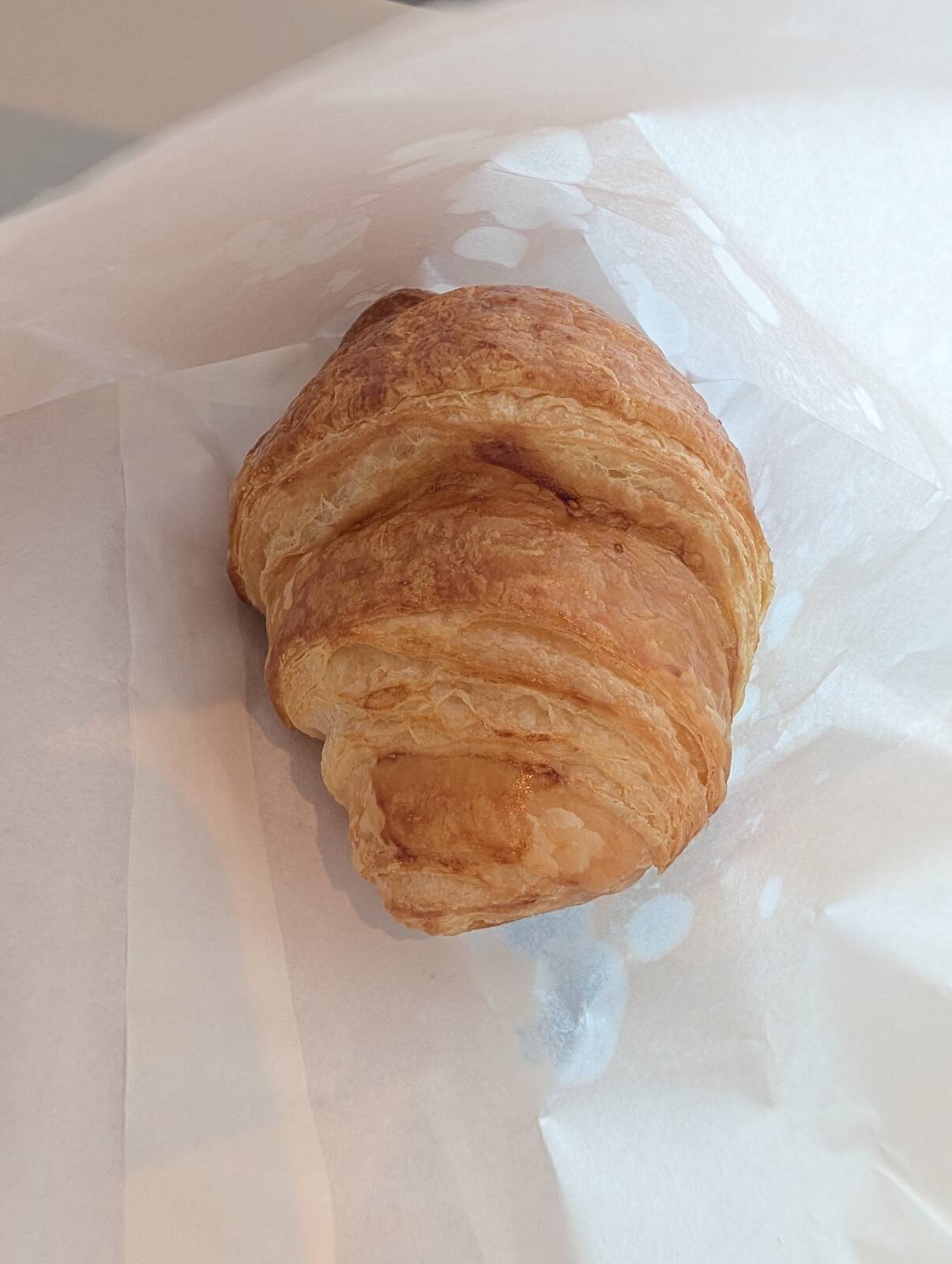 バタークロワッサン