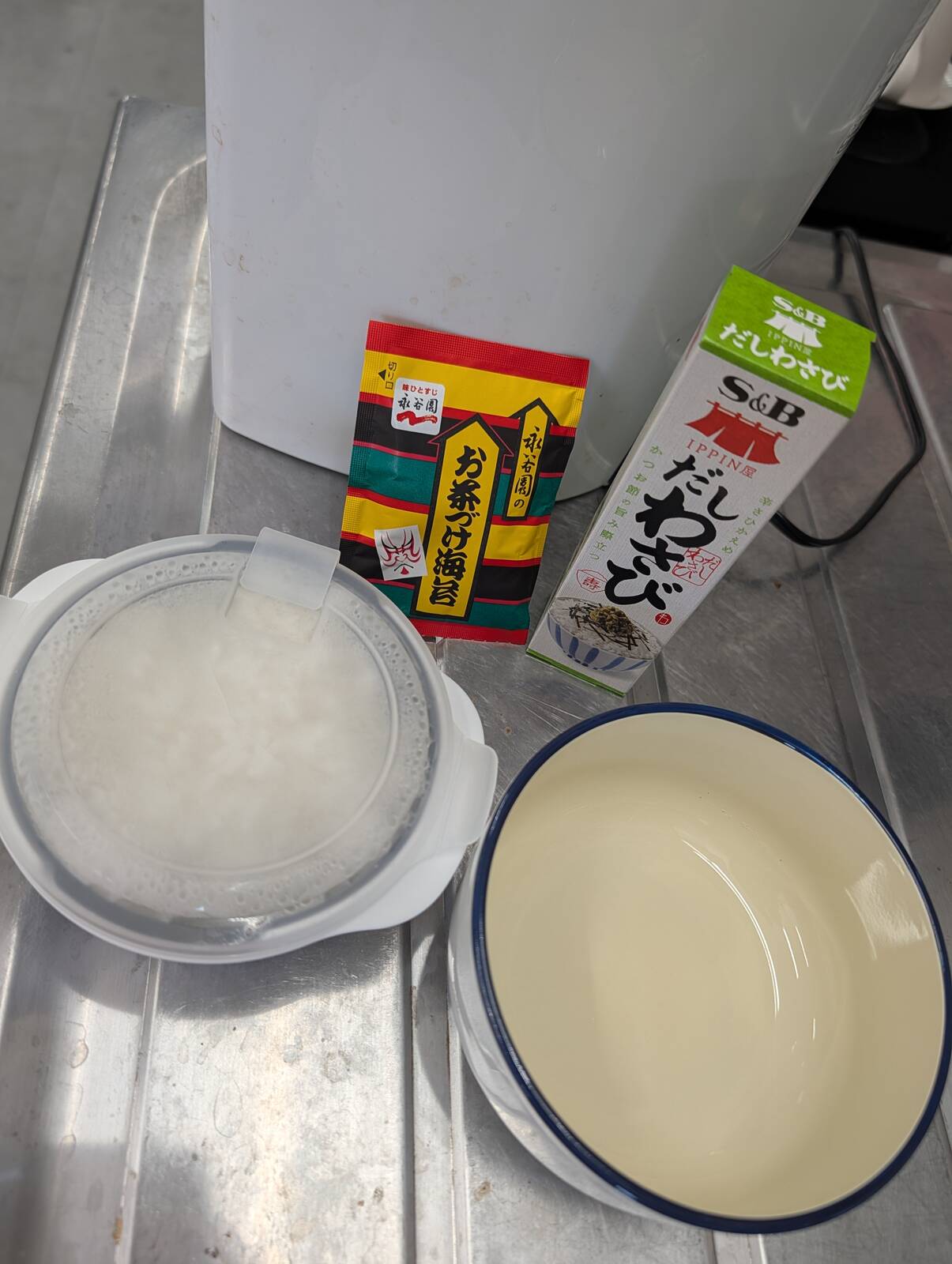 昼食の準備