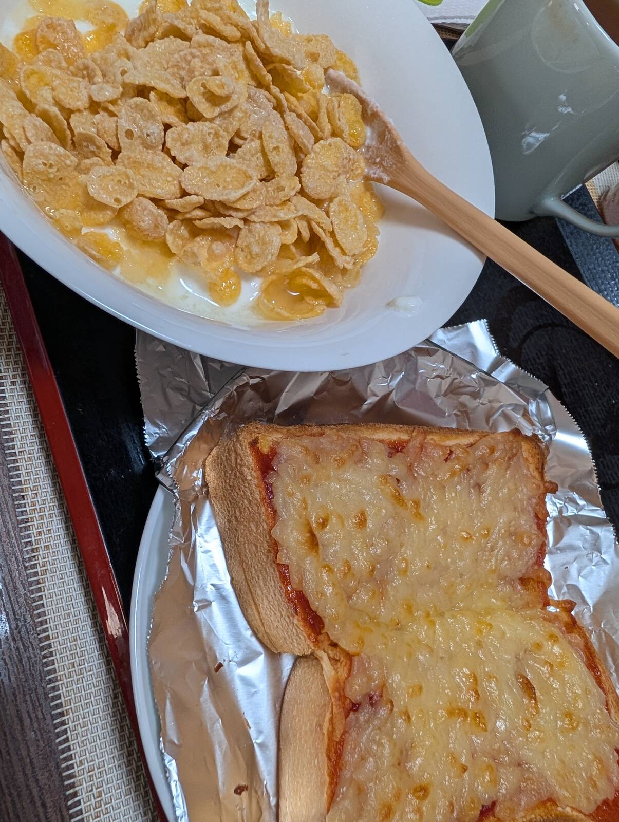 本日の朝食兼昼食