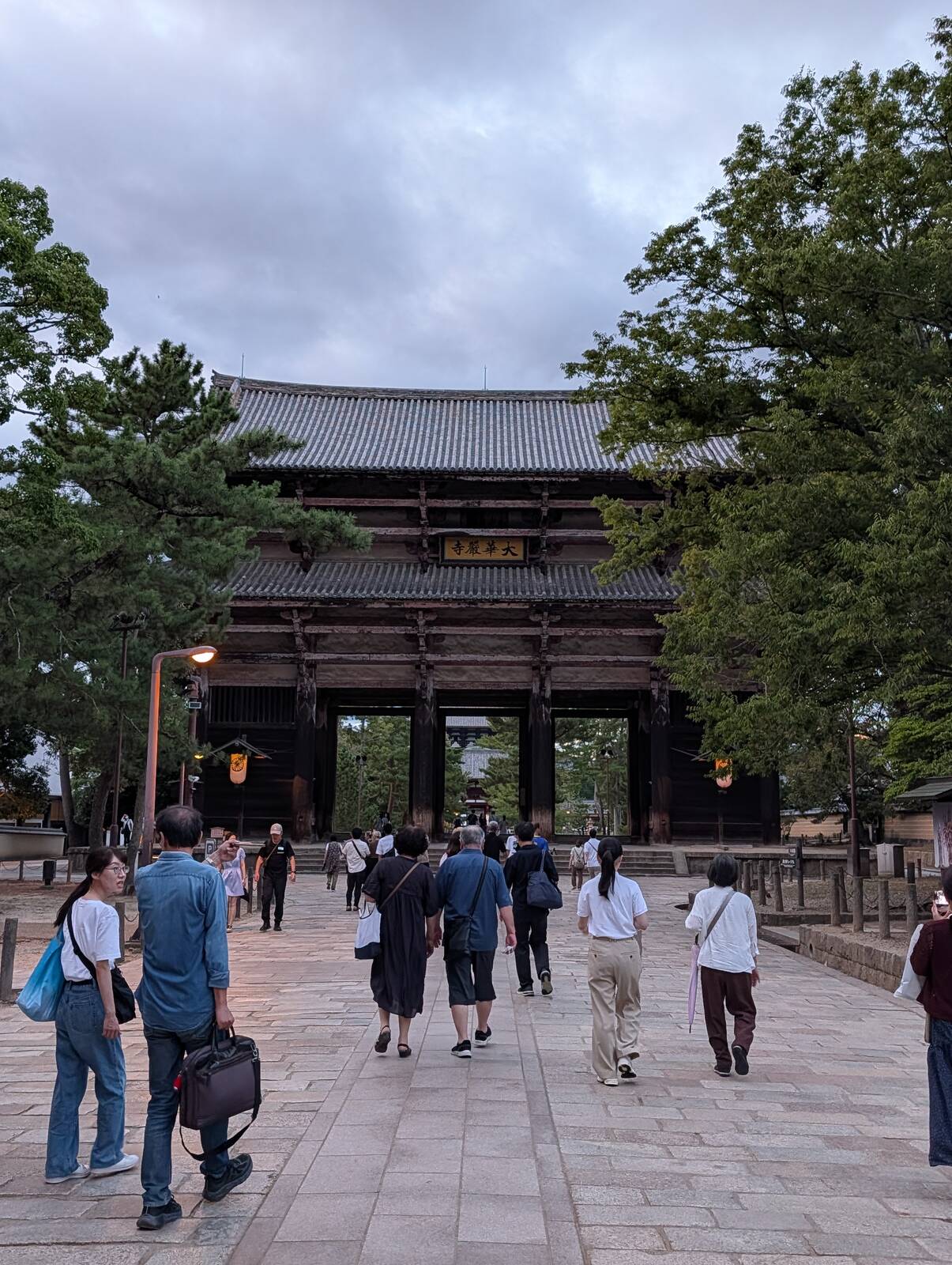 東大寺南大門