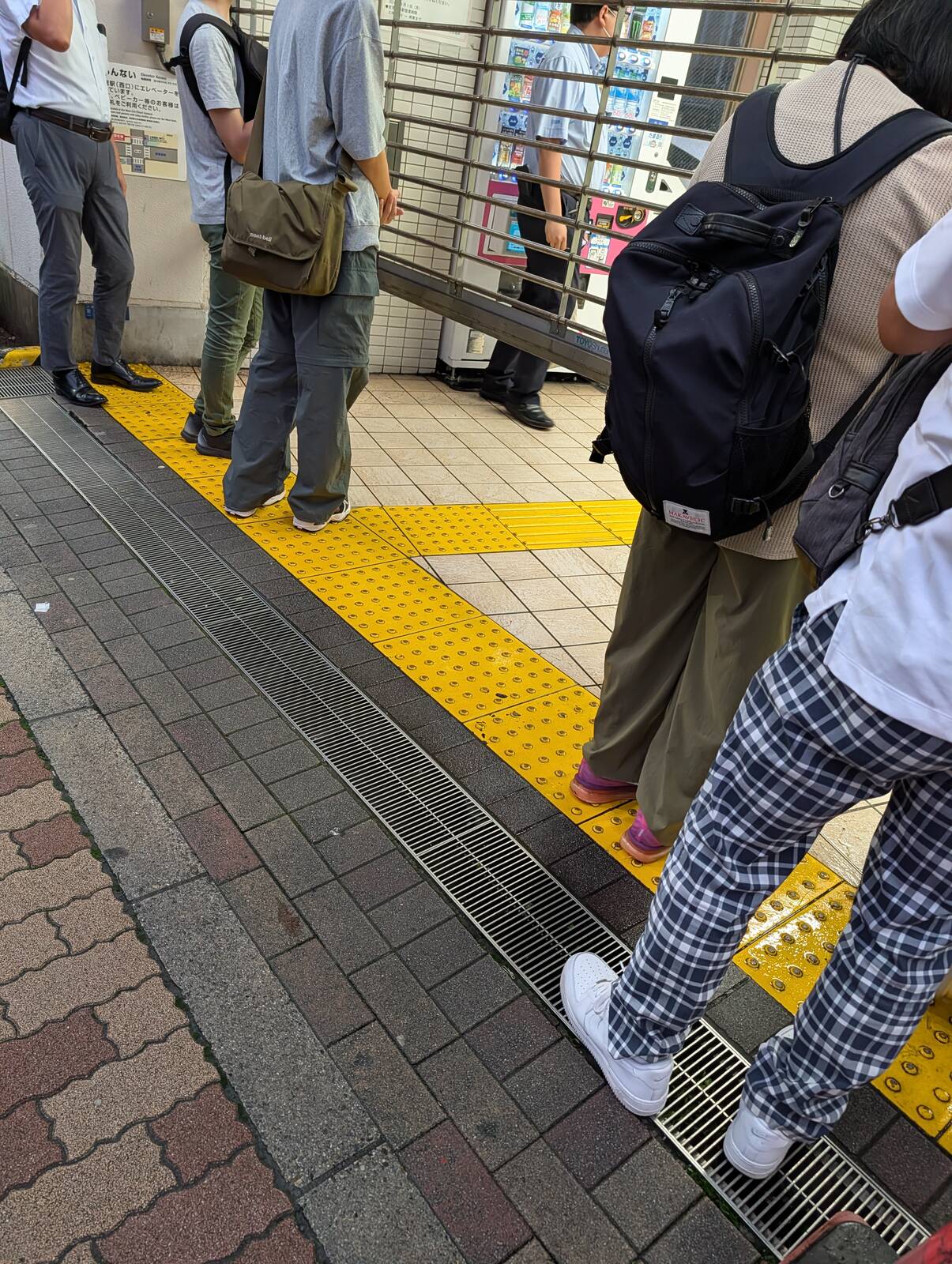 シャッターオープン