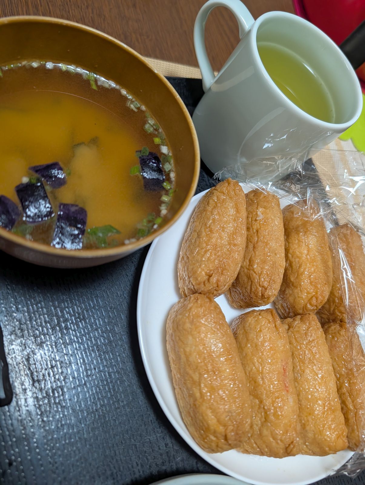 本日の朝食兼昼食