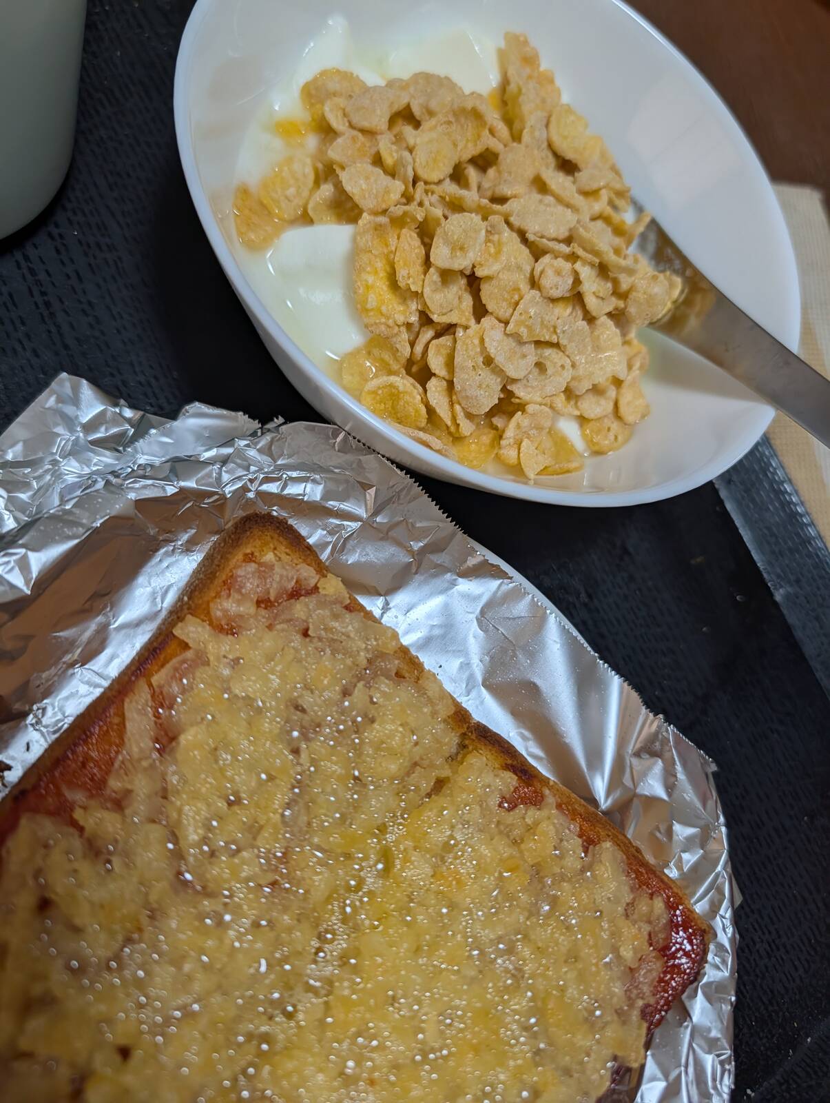 本日の朝食兼昼食