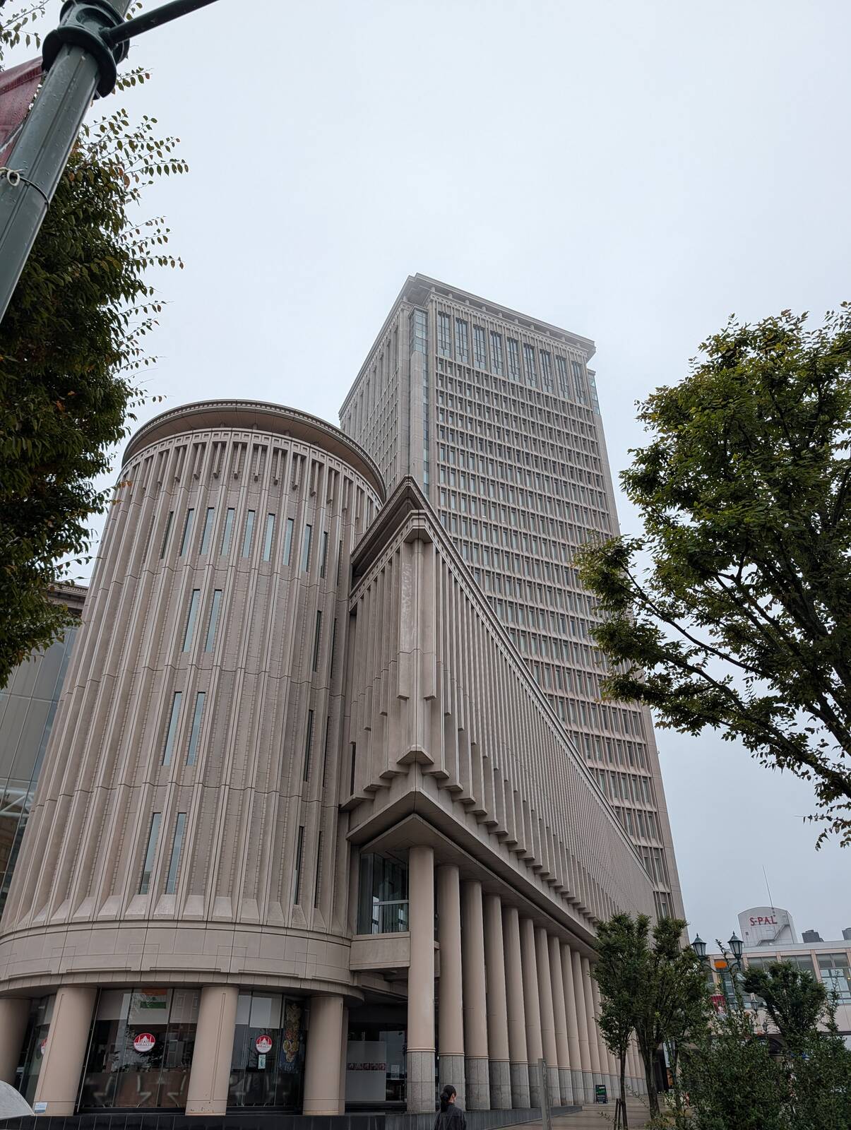 霞城セントラル