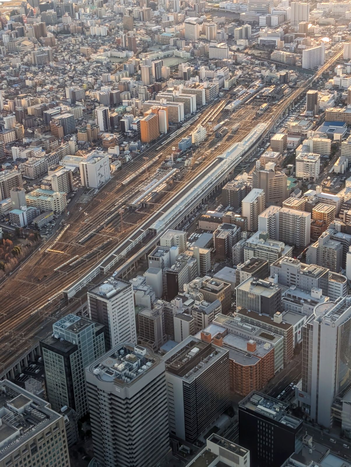 上から見る新幹線