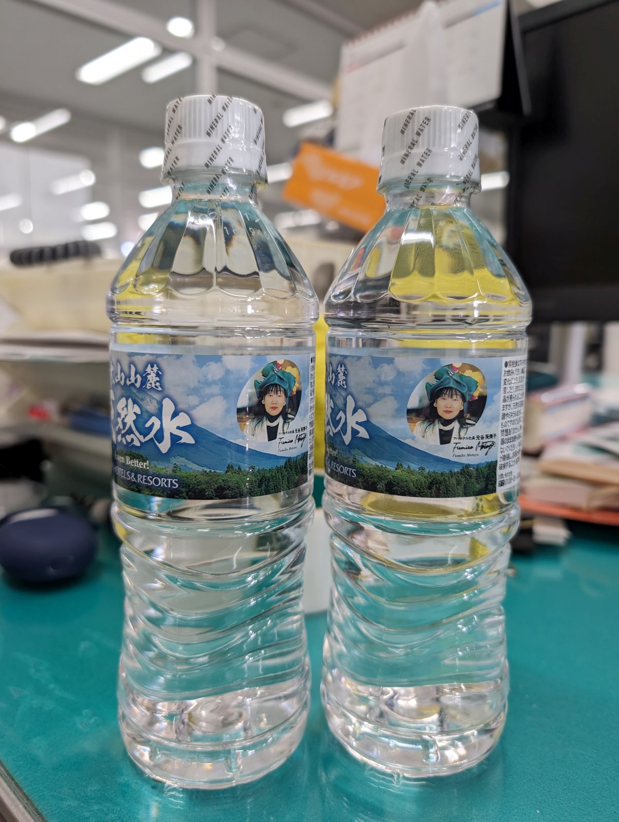 ペットボトルの水