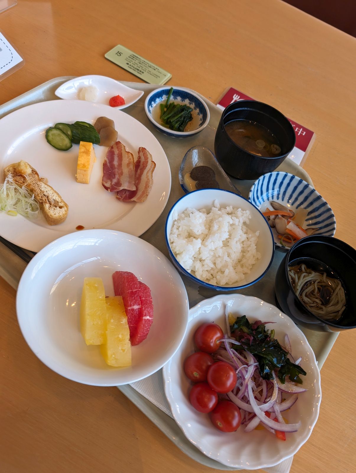 本日の朝食