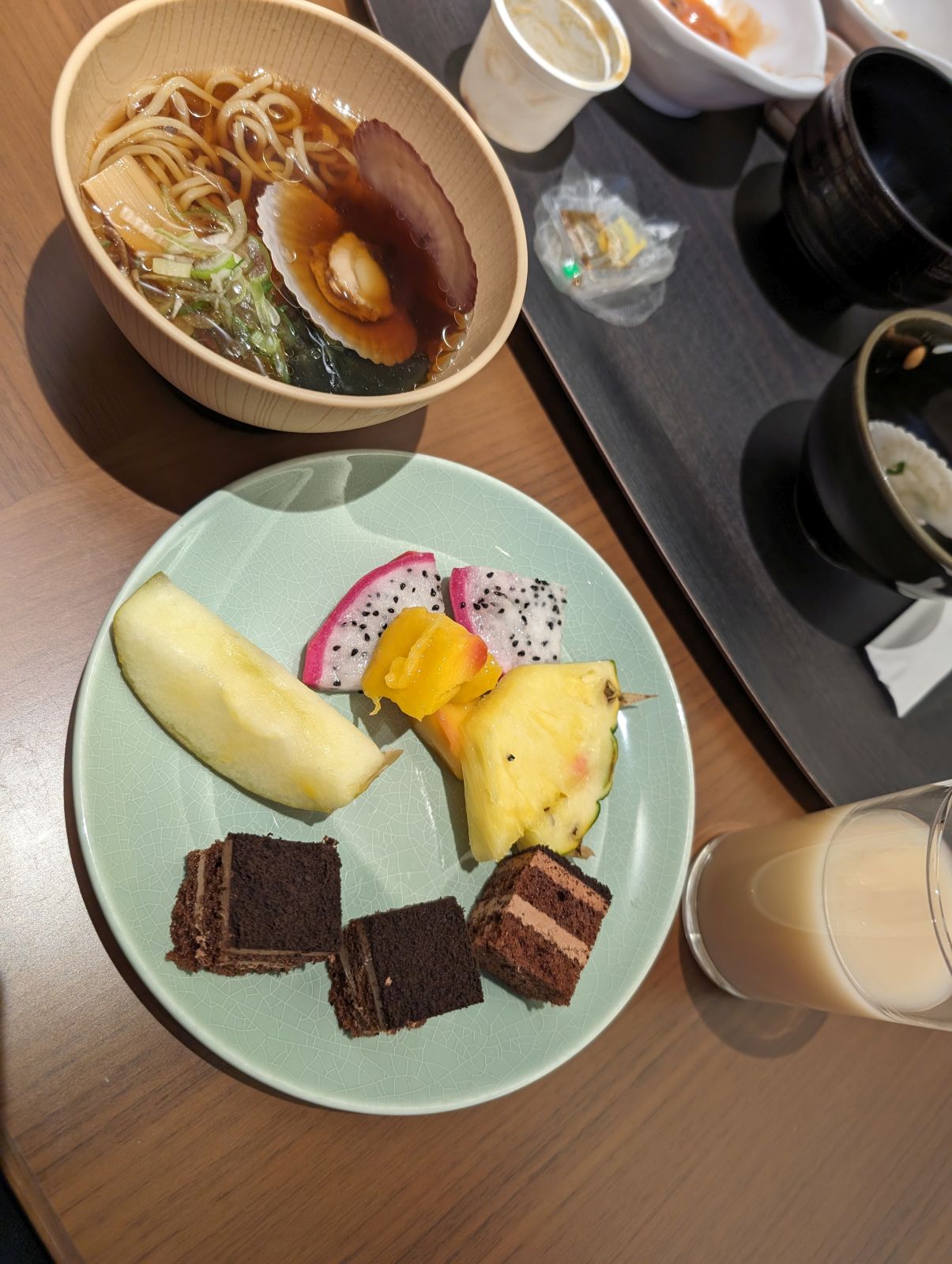 本日の朝食２