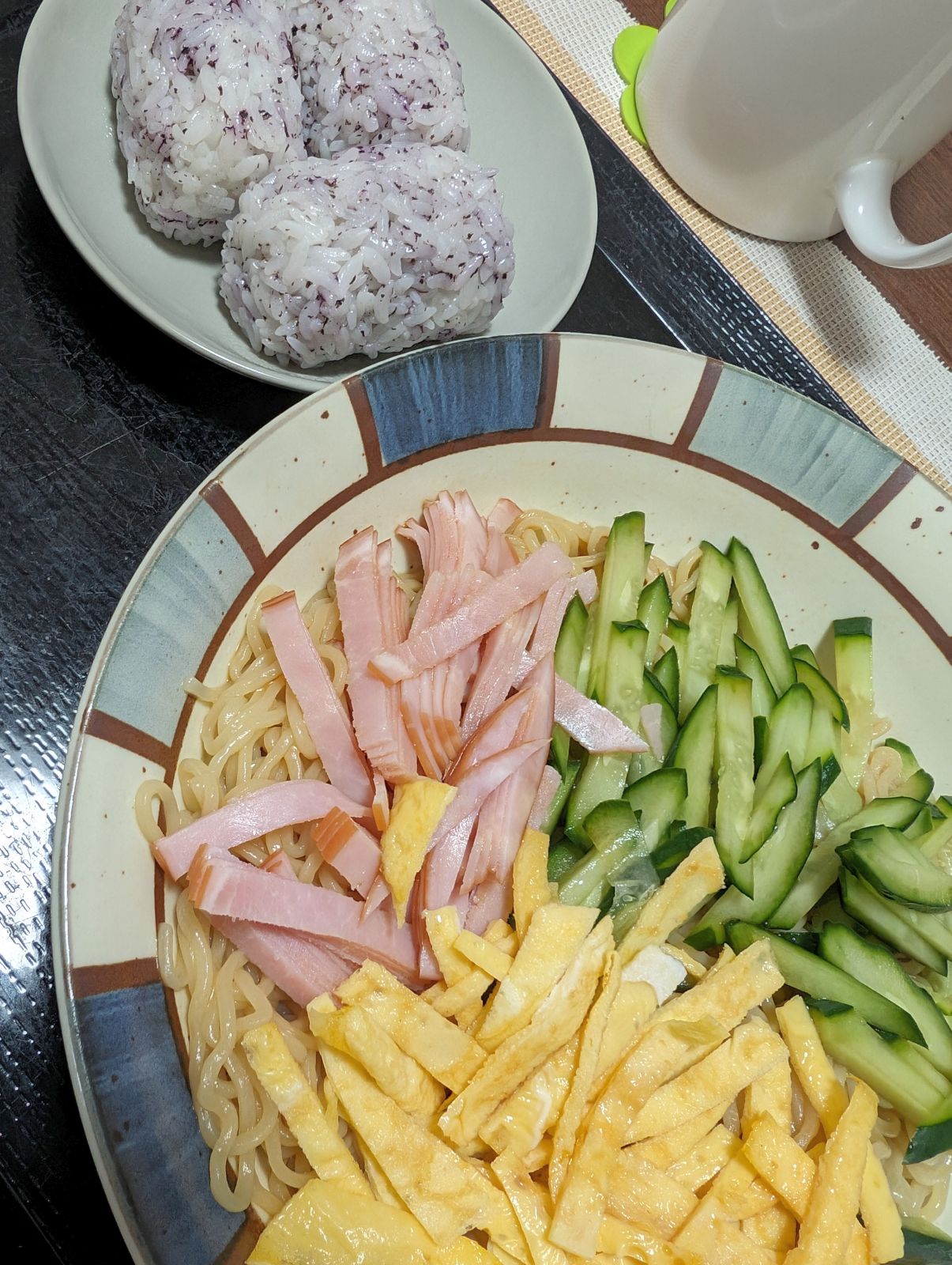 本日の朝食兼昼食