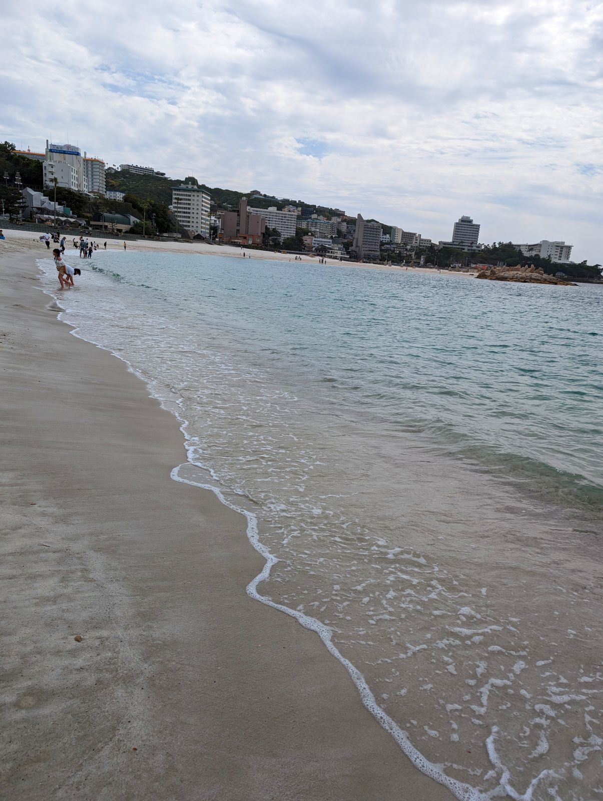 海の色