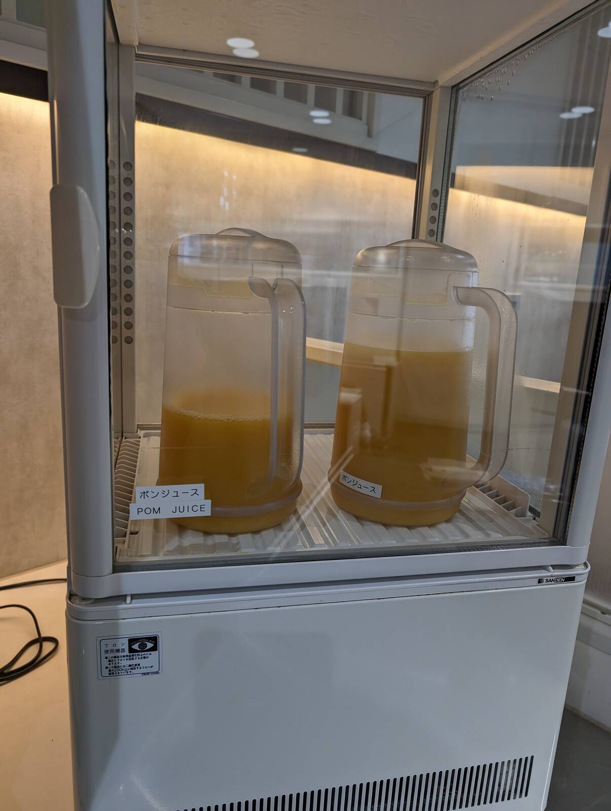 フリードリンク