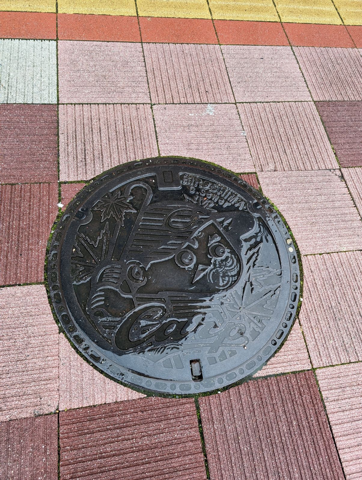マンホール