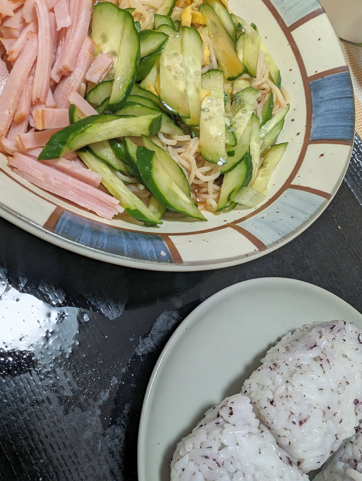 本日の朝食兼昼食