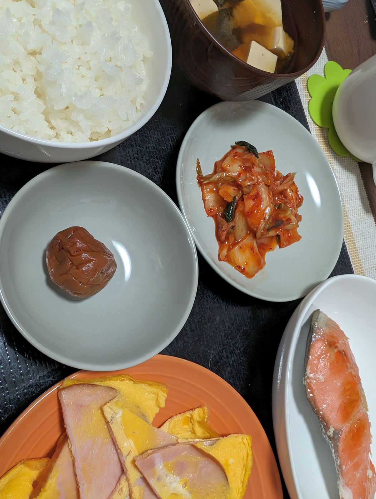 本日の朝食兼昼食
