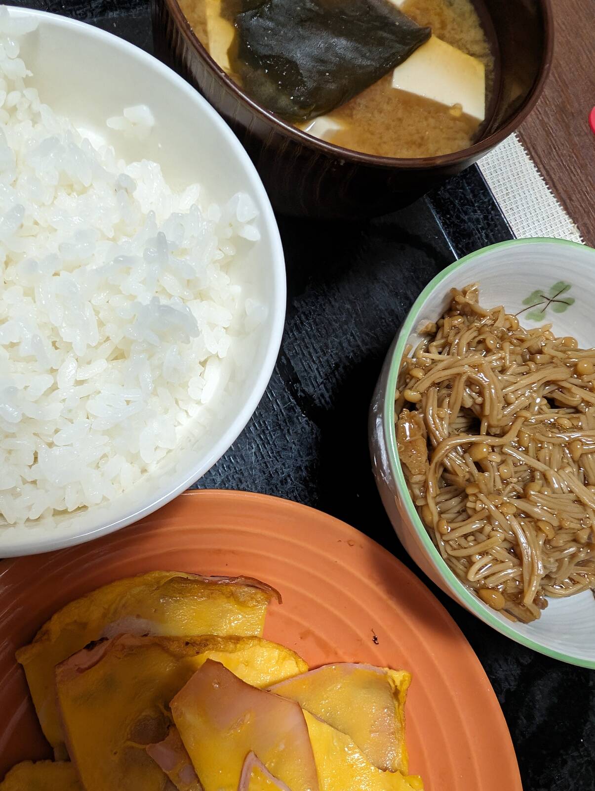 本日の朝食兼昼食