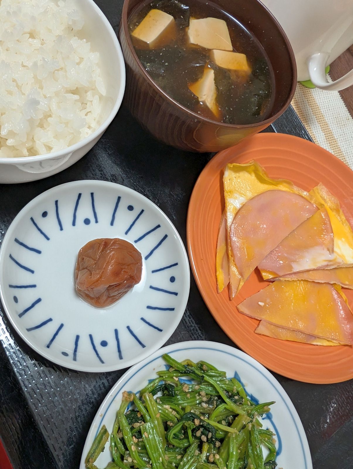 本日の朝食兼昼食