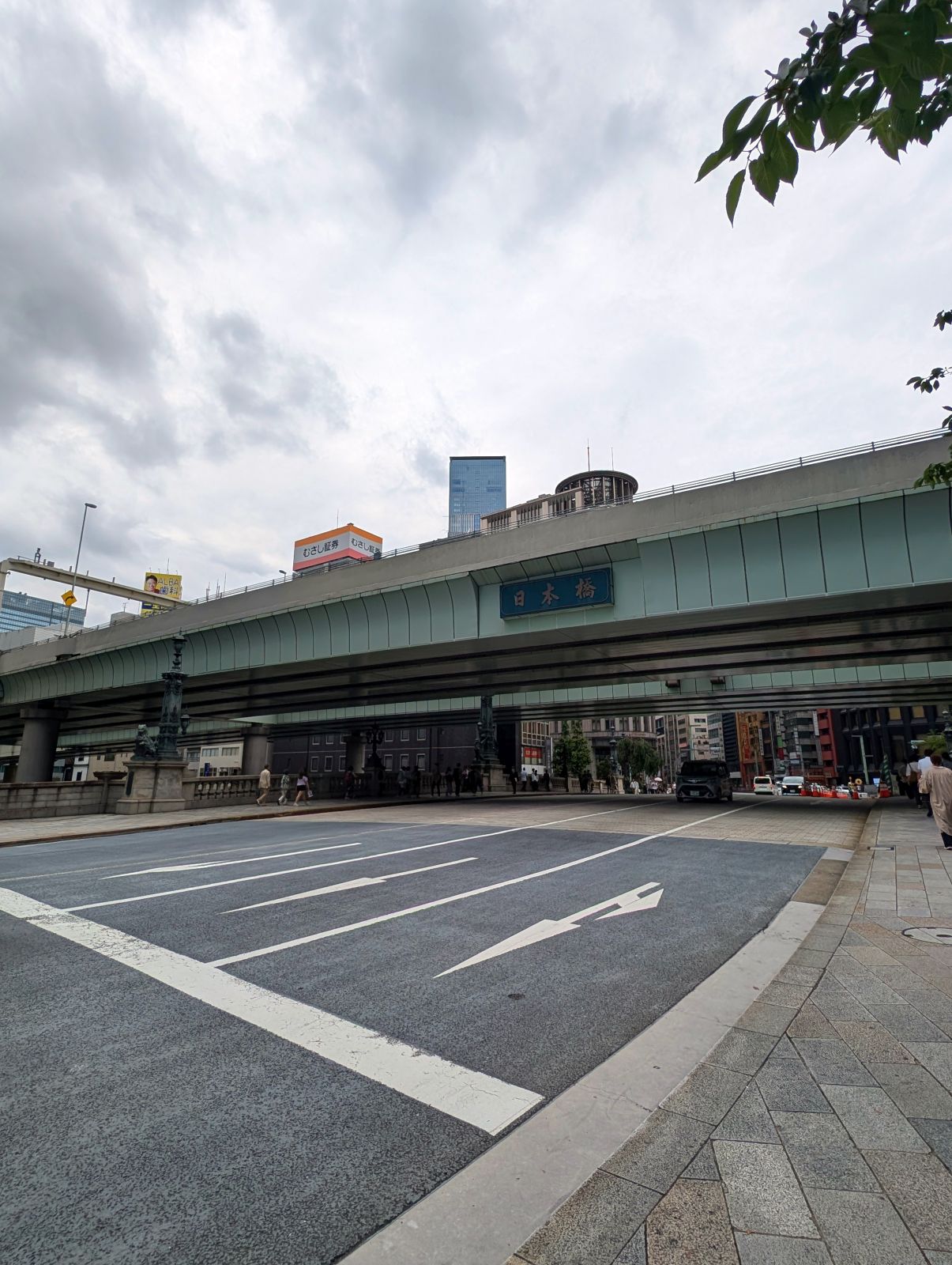 日本橋の橋
