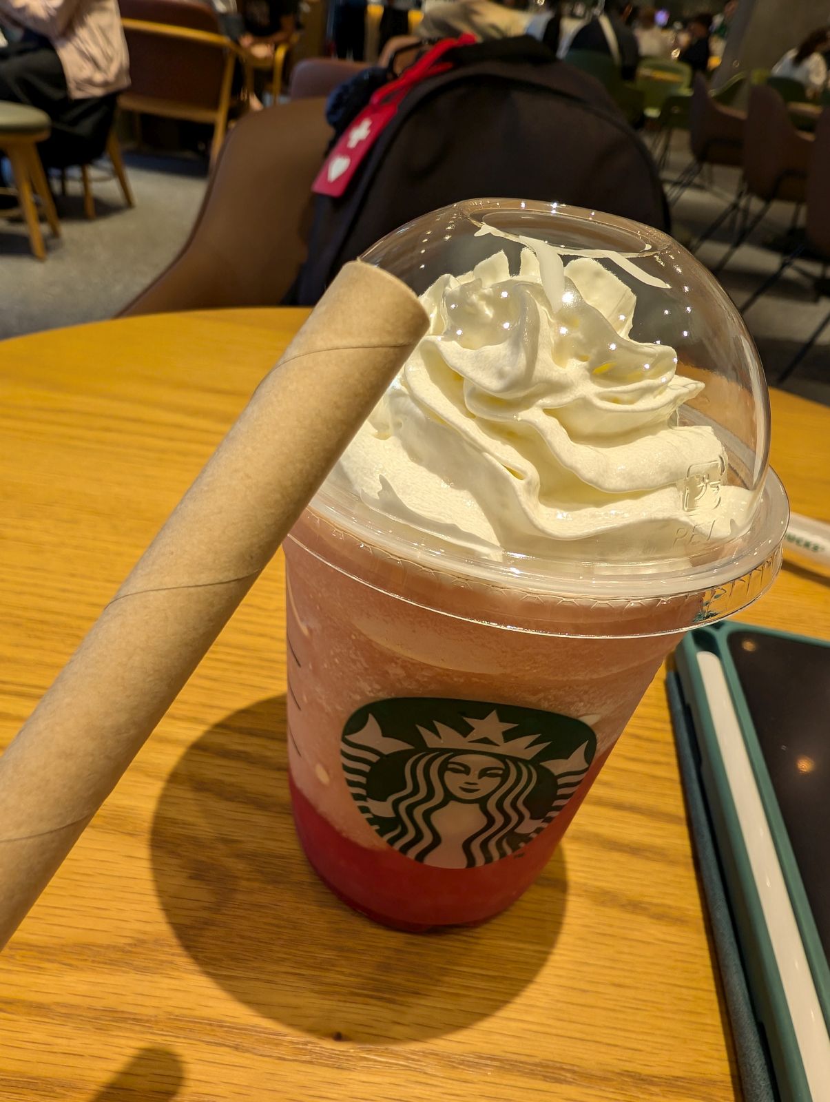 紙のストロー