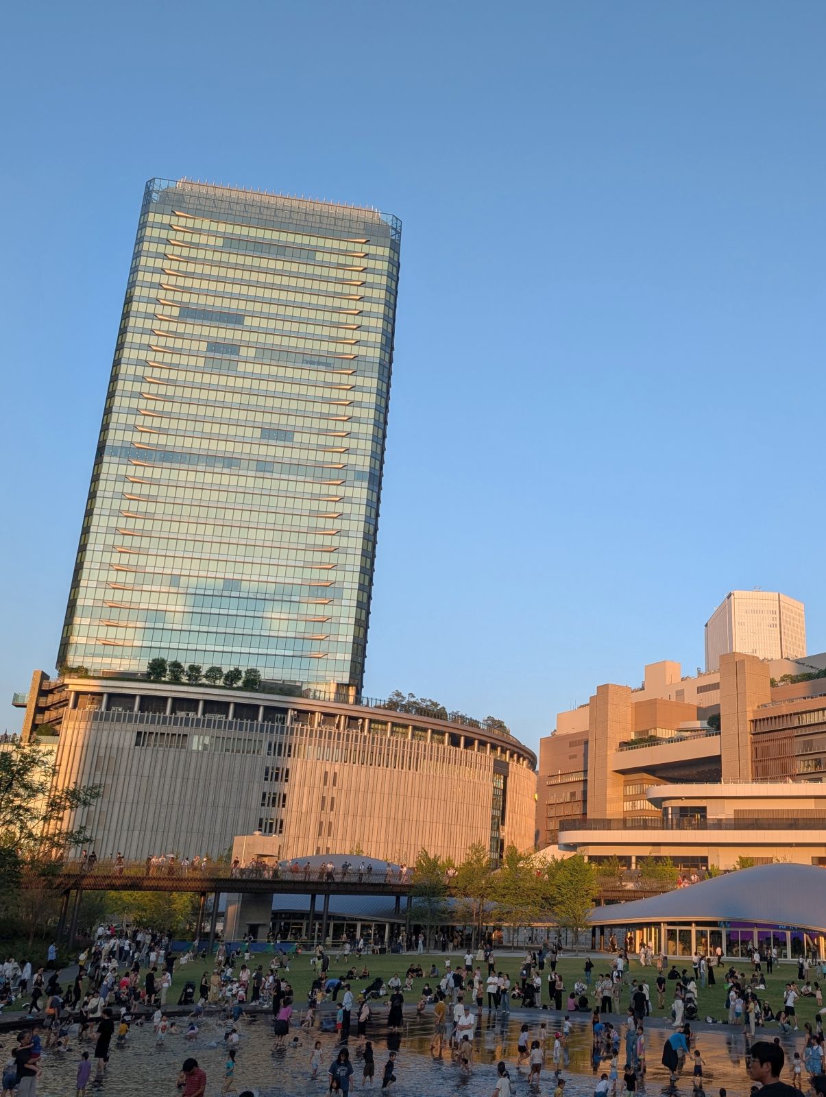 グランフロント大阪方面