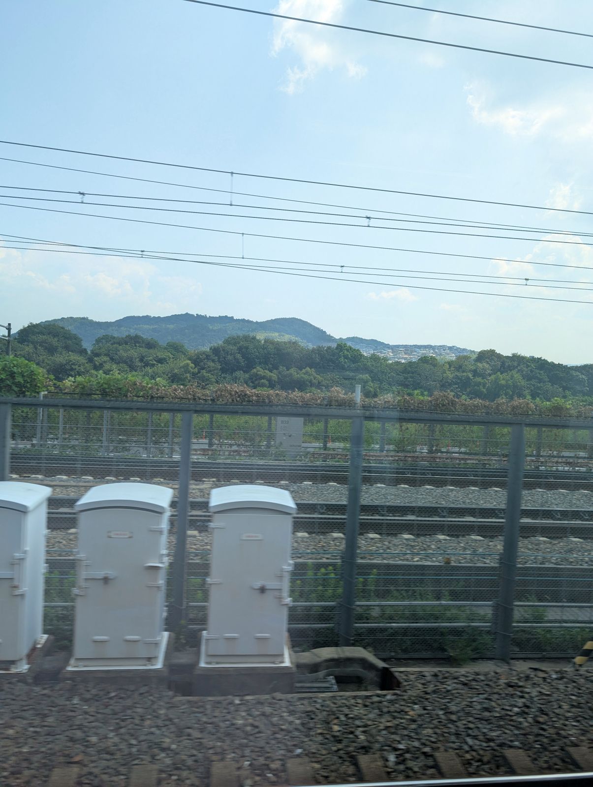 隣の線路