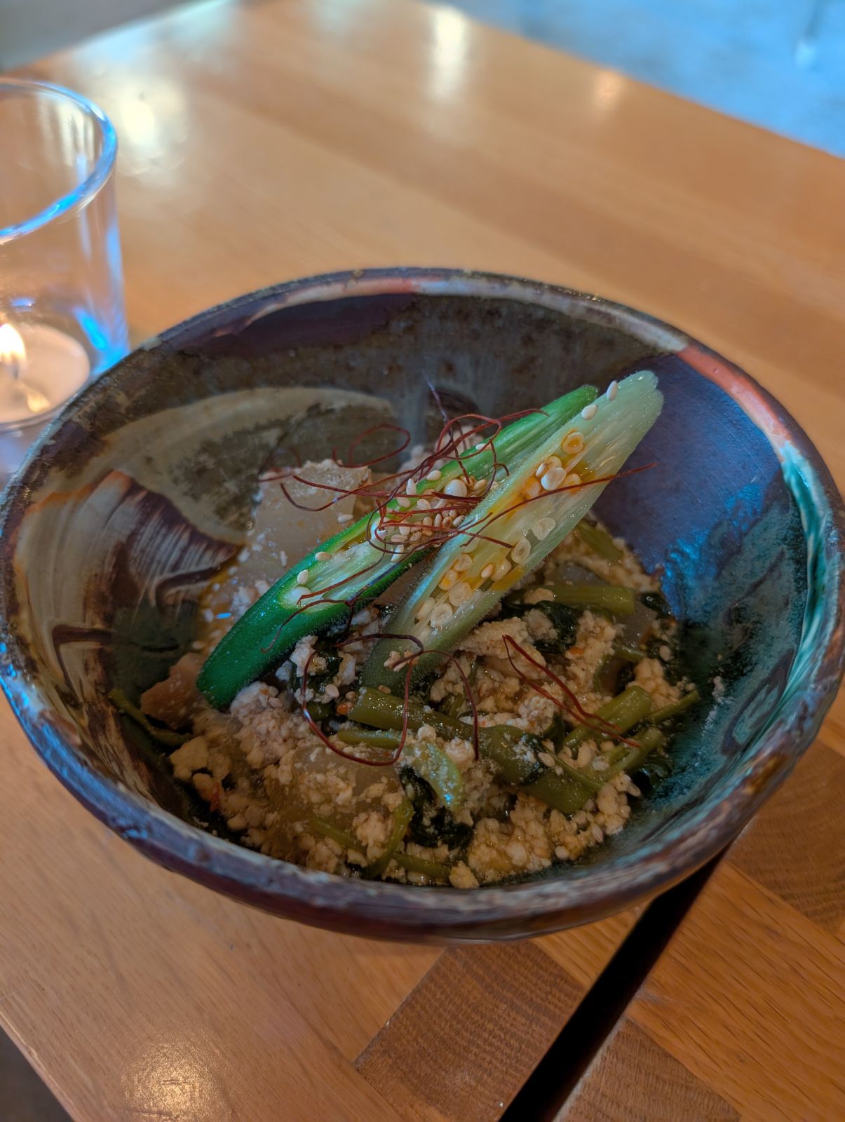 冬瓜と空心菜のピリ辛鶏そぼろ
