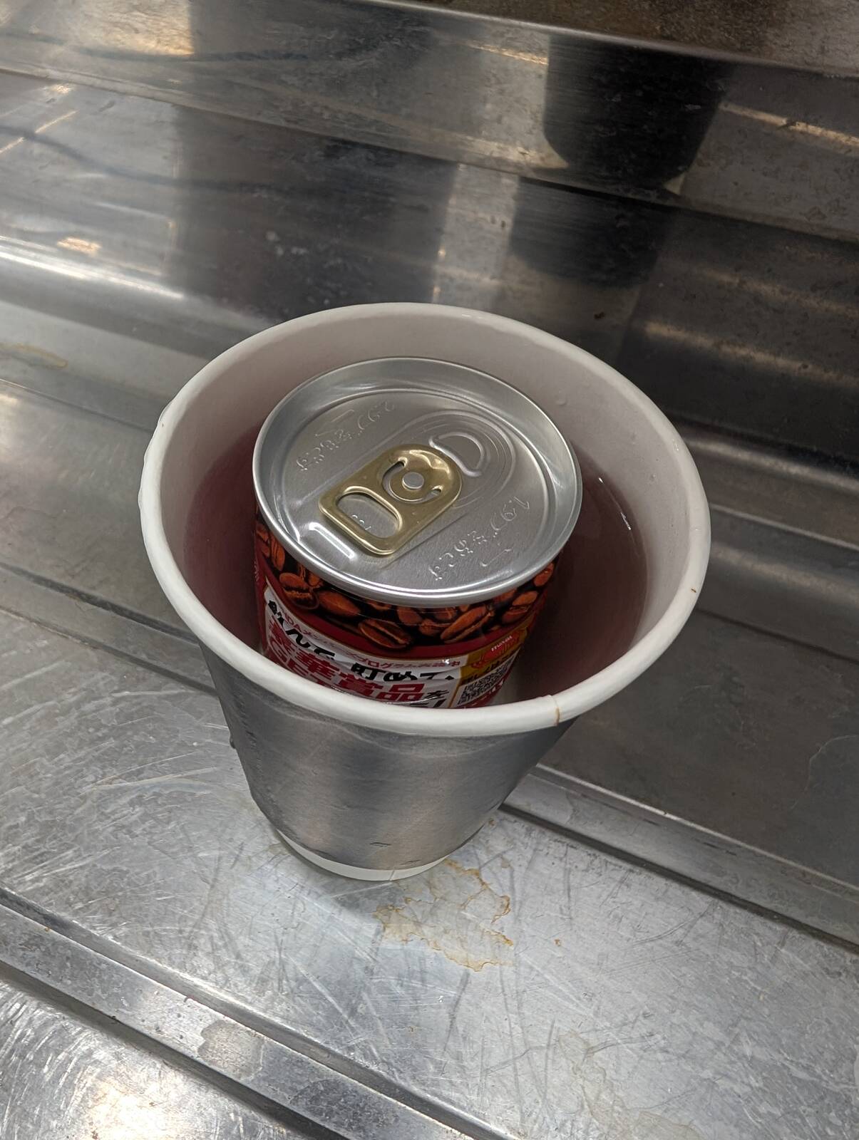 缶コーヒーの湯せん