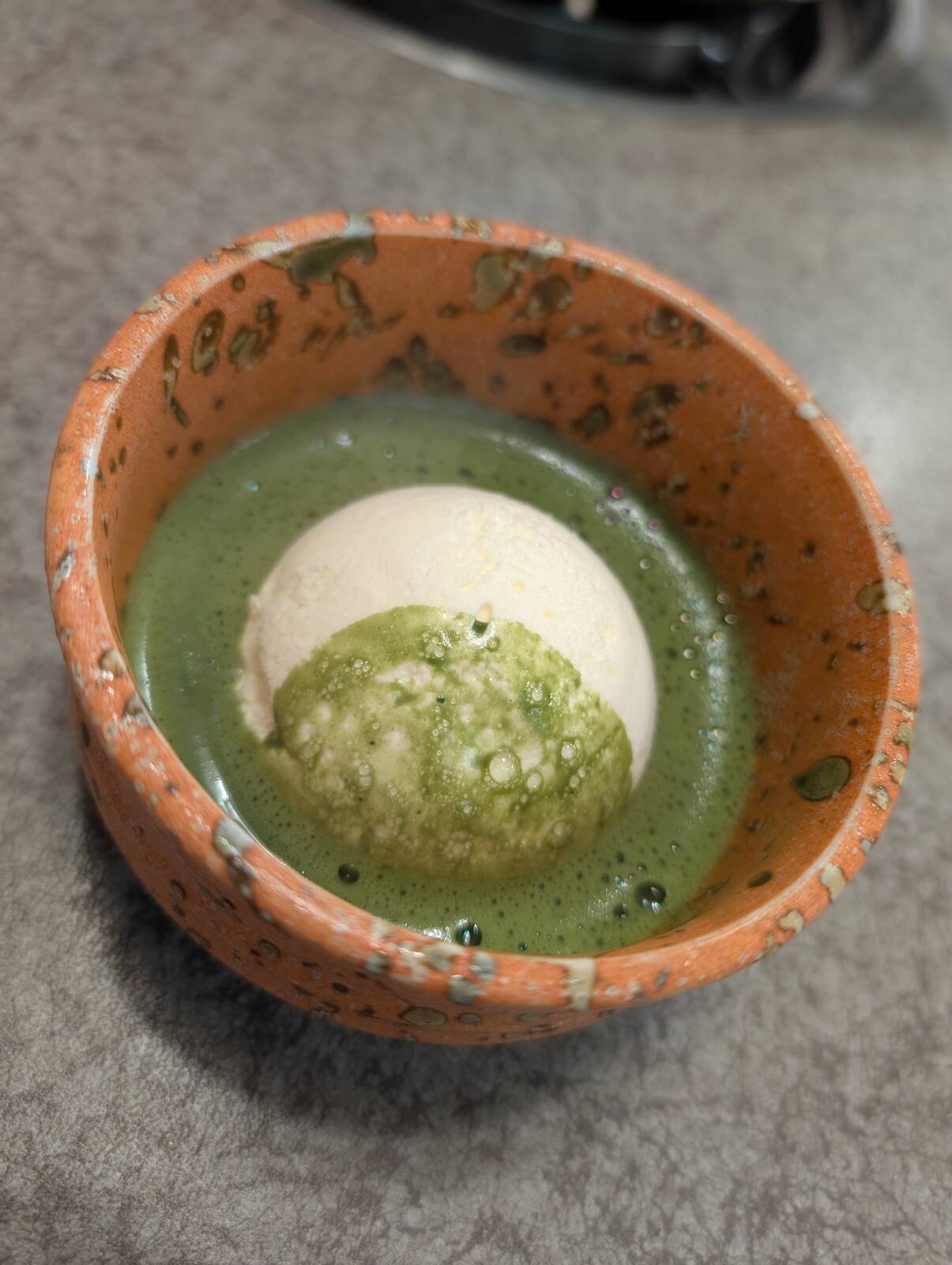 アイスクリームお抹茶かけ