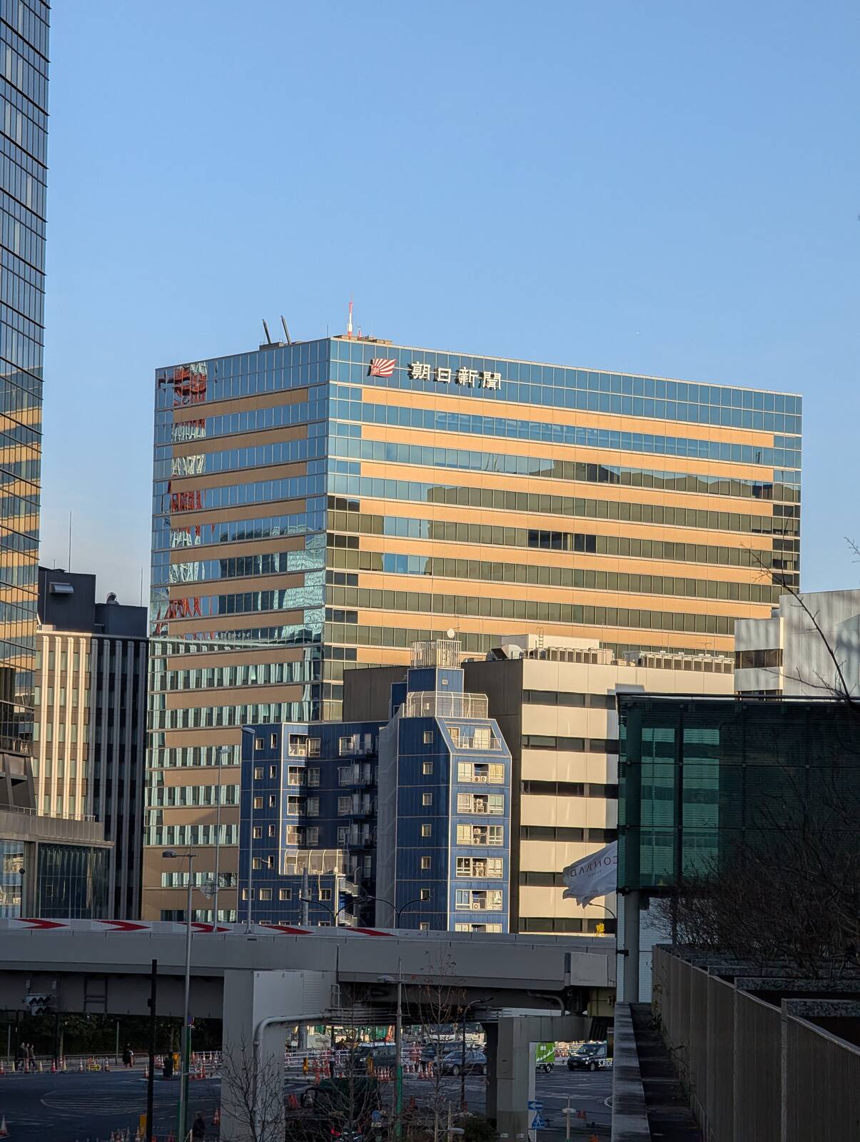新聞社本社