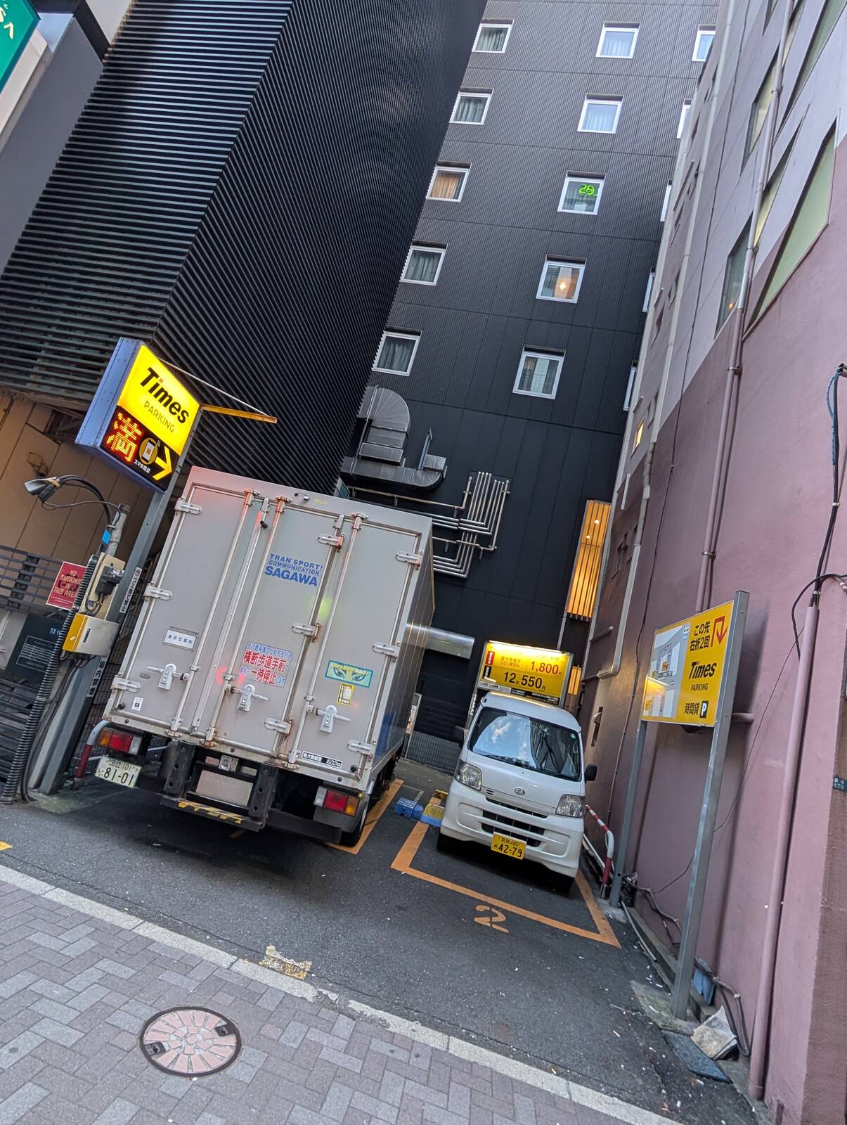 銀座の駐車場