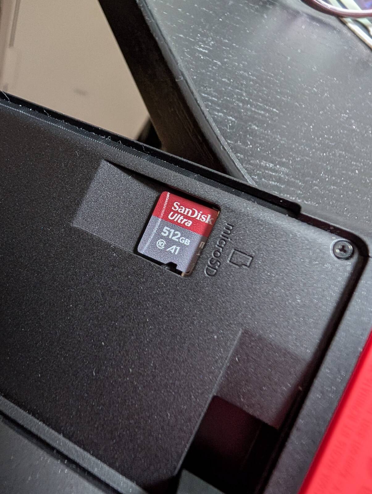 SDカードの取り付け