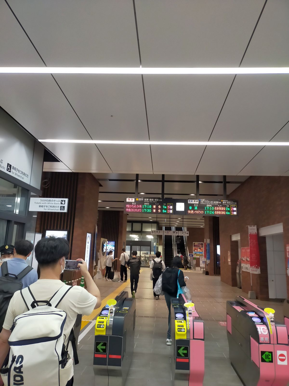長崎駅の改札