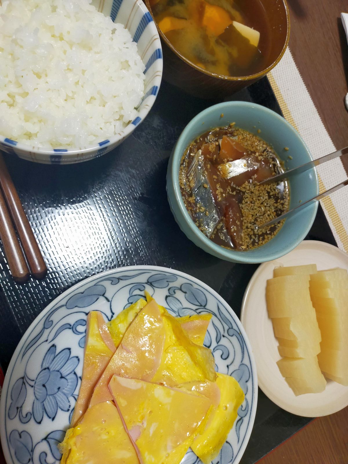 本日の朝食兼昼食