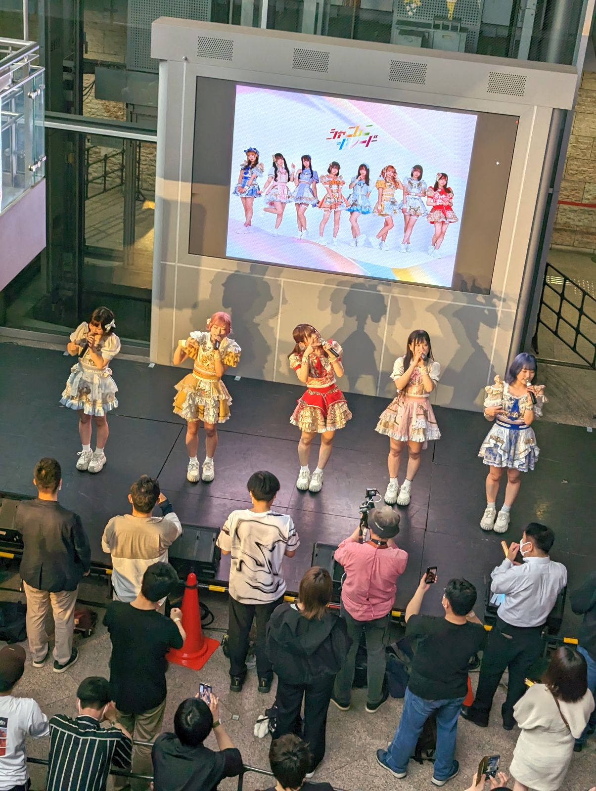 何人組アイドル