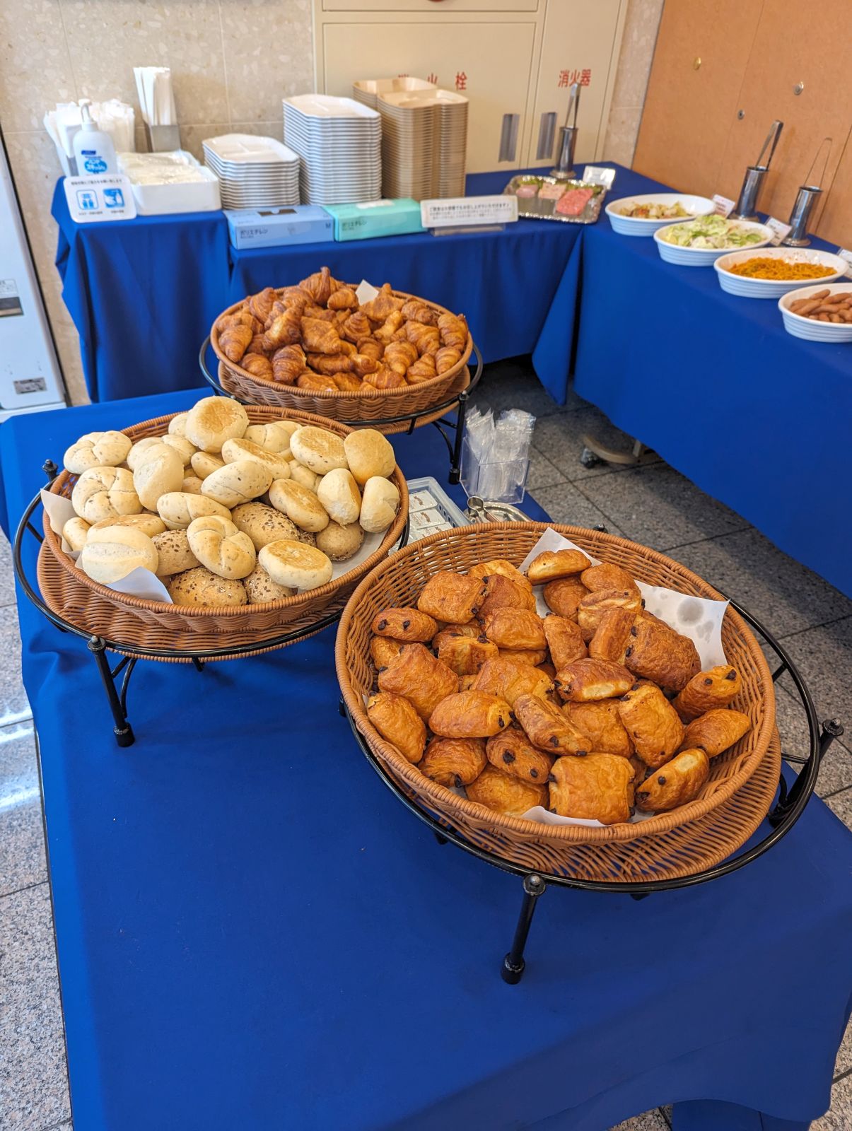 朝食のパン