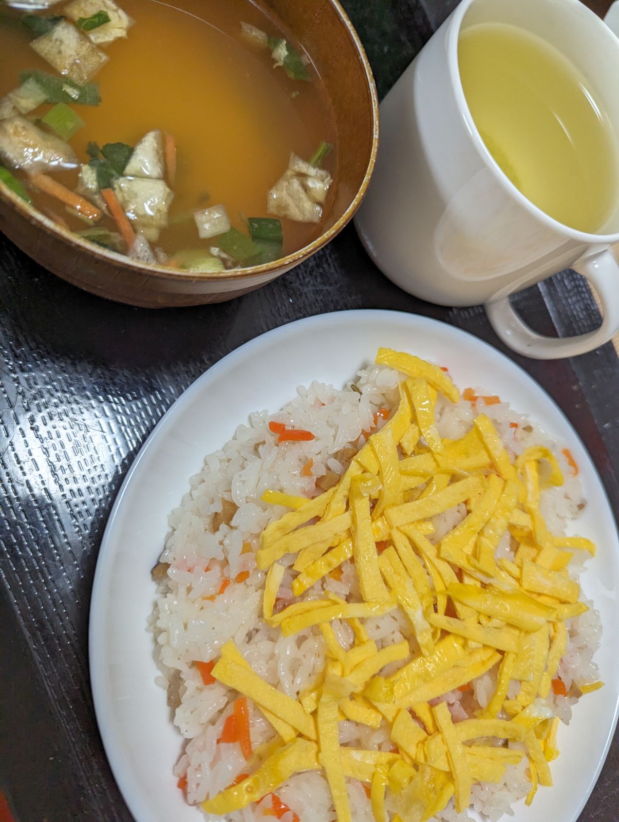 本日の朝食兼昼食