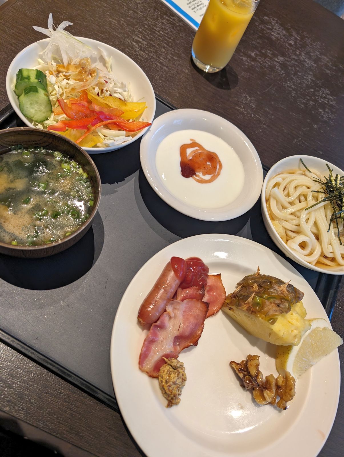 本日の朝食