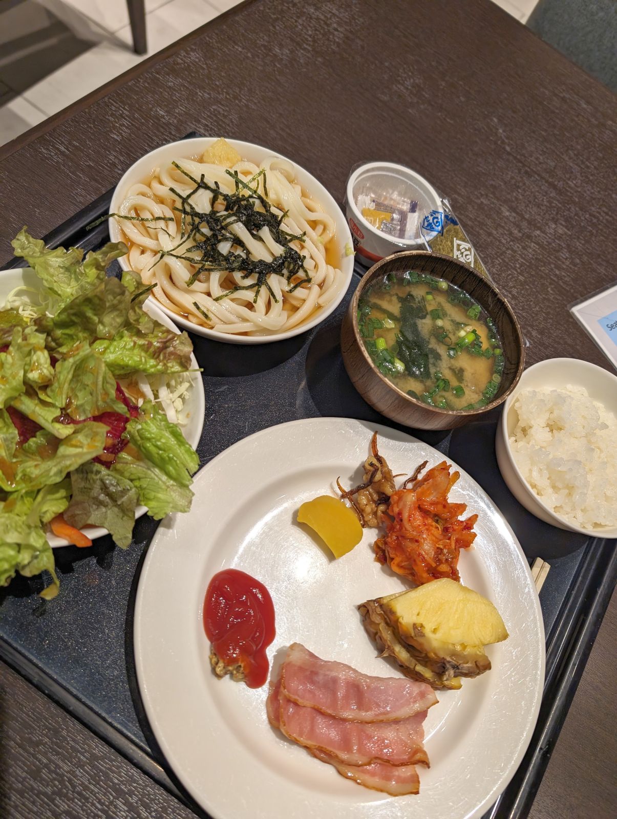 本日の朝食